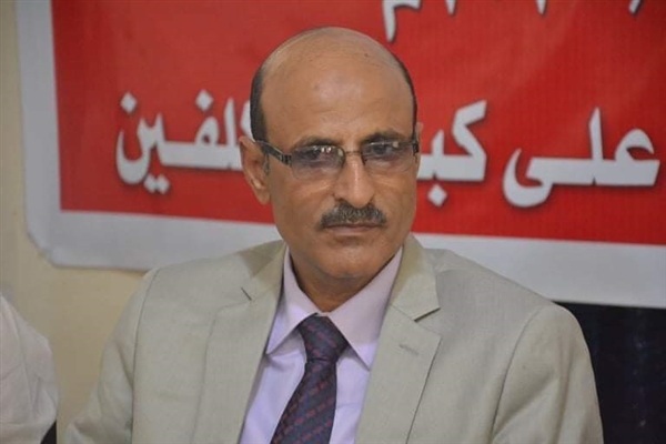 نجاة مسؤول حكومي من محاولة اغتيال غرب تعز بعد ساعات من نجاة قائد عسكري