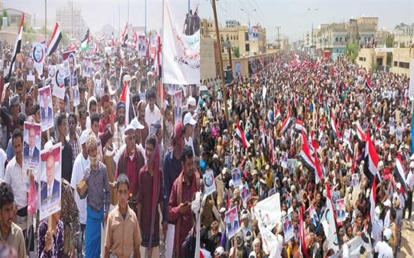 مسيرة حاشدة في شبوة دعما للشرعية ورفضا لانقلاب الانتقالي المدعوم إماراتيا