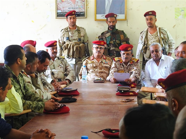 رسميا.. الشمساني يتسلم قيادة اللواء 35 مدرع في تعز