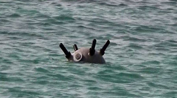 التحالف العربي يعلن رصد لغم "حوثي" يهدد الملاحة جنوبي البحر الأحمر