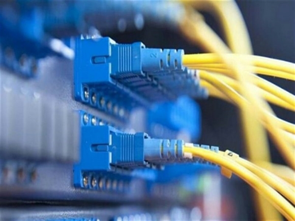 خروج 60 % من السعات الدولية للإنترنت عن الخدمة في اليمن