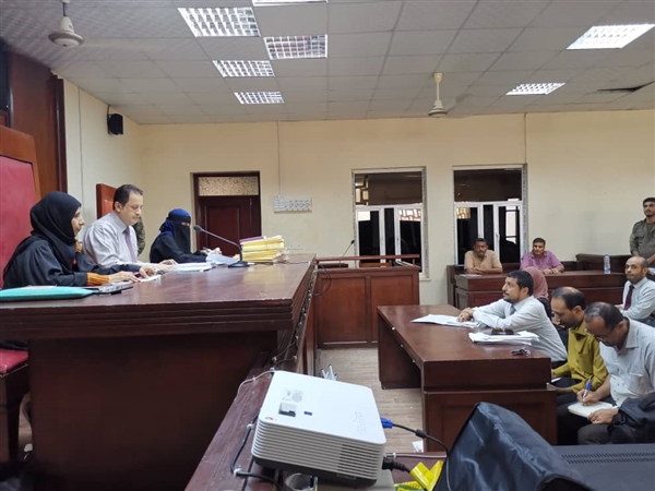 المحكمة الجزائية بعدن تنظر في قضية الانقلاب المرفوعة ضد المتهم عبدالملك الحوثي و 31 آخرين