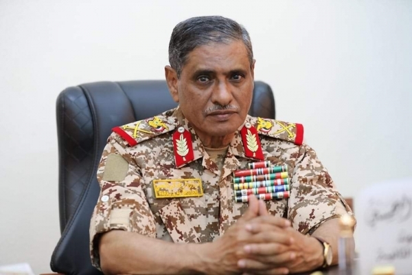 محافظ حضرموت يدعو الحكومة لتنفيذ عدد من المطالب ويهدد بإيقاف تصدير النفط