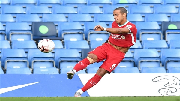 إصابة تياغو ألكانتارا لاعب ليفربول بفيروس كورونا