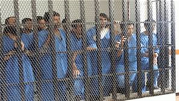 منظمة حقوقية: مليشيات الحوثي أصدرت 200 حكم بالإعدام ضد معارضين بينهم 4 صحفيين
