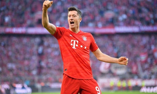 دوري الأبطال.. بايرن ميونخ يقسو على أتلتيكو برباعية نظيفة (فيديو)