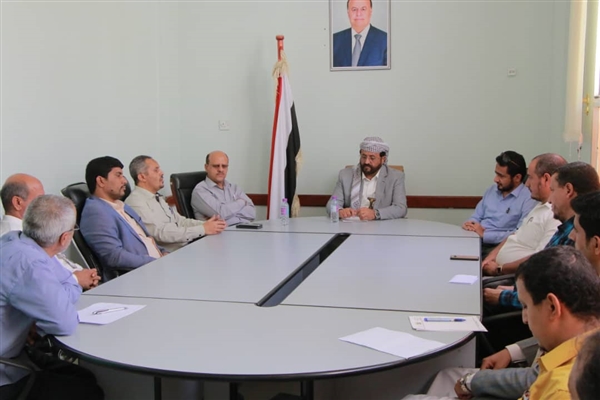 العرادة يشكل لجنة تحقيق في ملابسات عملية جريح في هيئة مستشفى مأرب