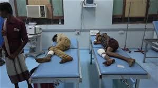 استشهاد وإصابة 17 مدنيا بقصف حوثي استهدف قرية في الحديدة