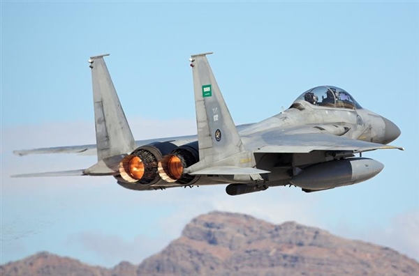 Koalisyon uçaklarının bombardımanında 38 Husi öldürüldü