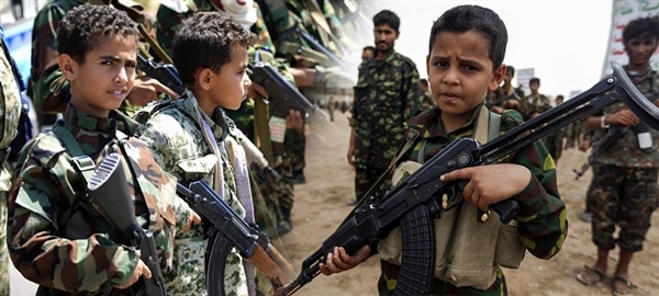 Husilerin savaştırdığı 15 çocuk cephede ele geçirildi