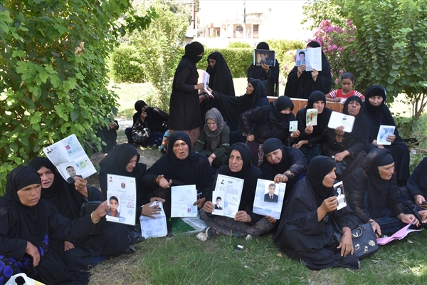 Yakınlarının serbest bırakılmasını istiyorlar