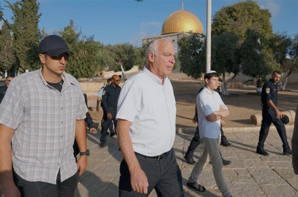 İsrailli bakandan Mescid-i Aksa'ya baskın