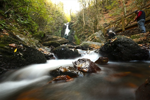 Şelalelerde sonbahar büyüsü
