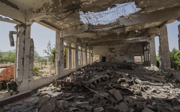 İnsani yardım kuruluşlarından flaş karar