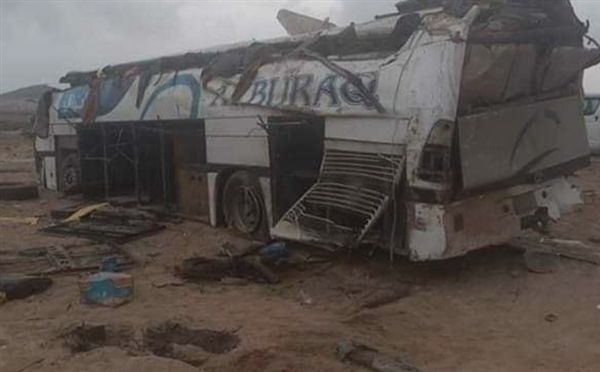 Şebve kentinde feci kazada 6 kişi öldü 19 kişi yaralandı