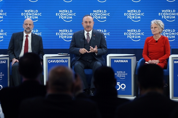 Çavuşoğlu: Rejimin İdlib saldırıları kabul edilemez