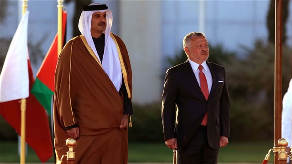 Katar Emiri'nden Körfez krizi sonrası ilk Ürdün ziyareti