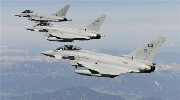 Koalisyondan Sana'ya hava bombardımanı