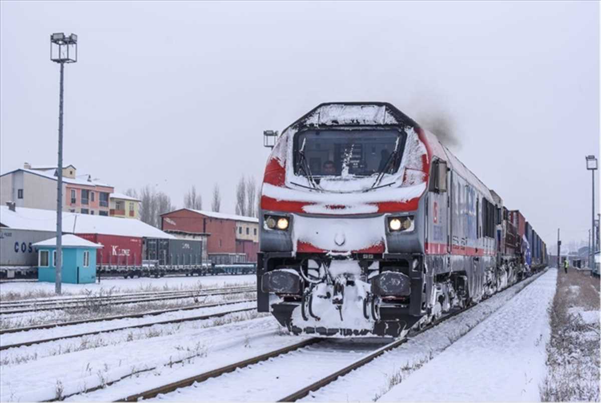 قطار التصدير التركي الثاني يواصل طريقه نحو الصين