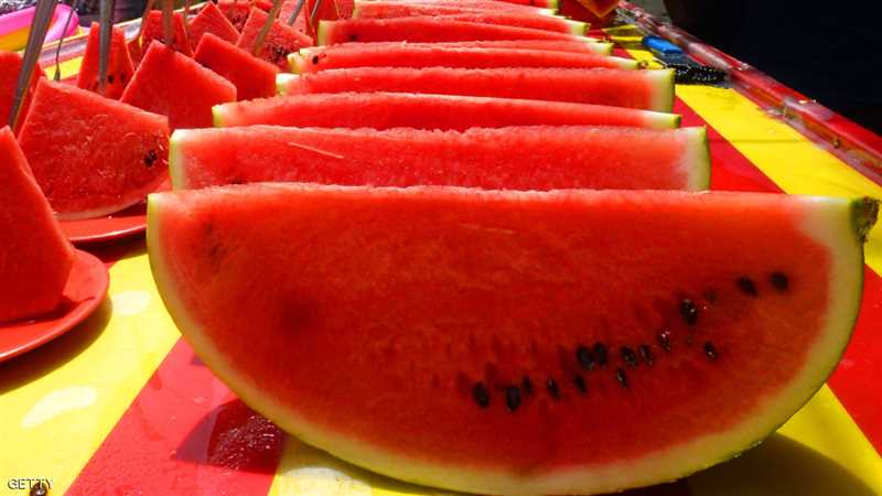 لن ترميها بعد اليوم.. فوائد مذهلة لبذور البطيخ