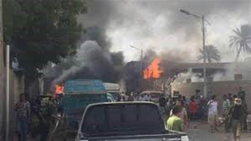 Aden’de BAE destekli GGK askeri kampına saldırı