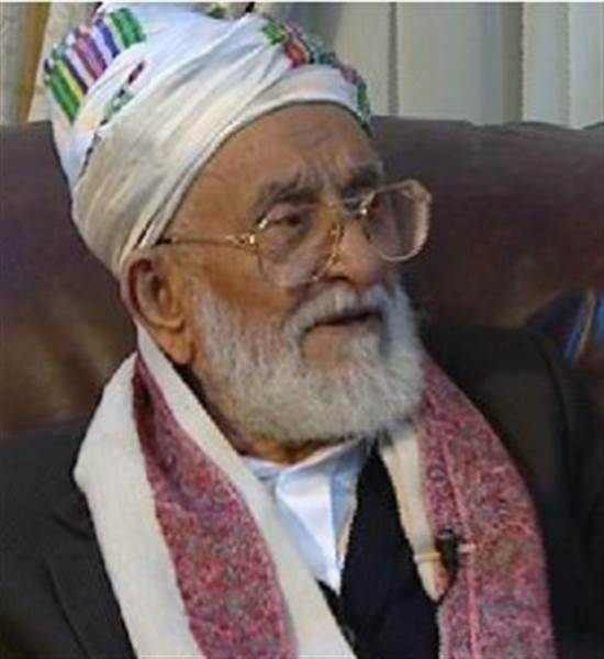 وفاة الشيخ سنان أبو لحوم عن عمرٍ ناهز الـ 99 عاما في القاهرة