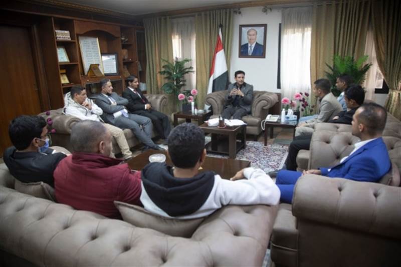 مارم يلتقي الصحفيين المفرج عنهم من ويؤكد استعداد السفارة تقديم التسهيلات لهم