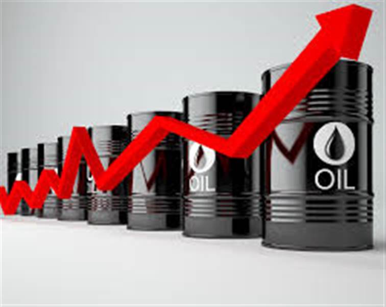 أسعار النفط تسجل أعلى مستوى لها منذ 11 شهرا