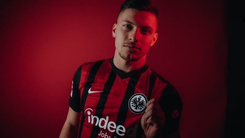 بنظام الإعارة.. لوكا يوفيتش ينتقل من ريال مدريد لآينتراخت فرانكفورت