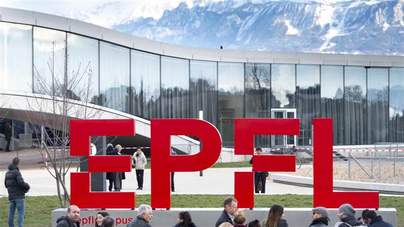 جامعة سويسرية تعلن عن منح زمالات الدكتوراه EPFL (تفاصيل)