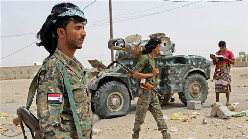 الانتقالي يهدد بمنع رئيس مجلس الشورى والنائب العام من دخول عدن