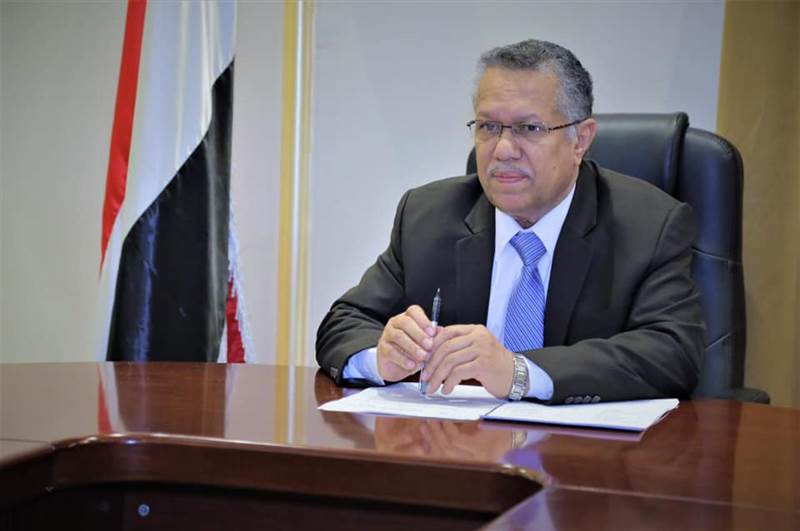 بن دغر: قرارات الرئيس حائطا شديدا يستند إليه كل المناهضين للانقلاب والفوضى والإرهاب