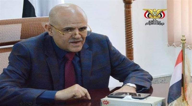 توجيهات حكومية بوقف التصرف بأراضي الأوقاف في تعز