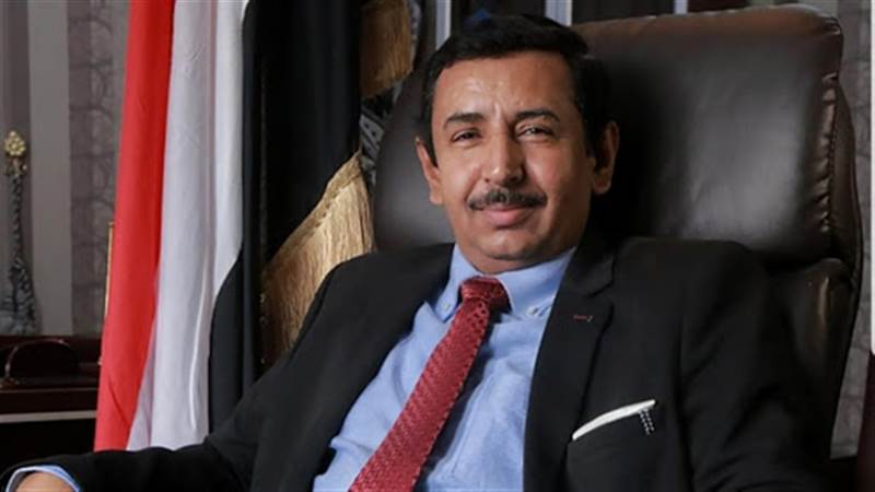 عقب خلافات مع الانتقالي حول ميناء قنا.. محافظ شبوة يصل السعودية