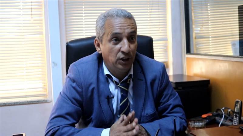 نقابة شركة النفط بعدن تتهم قيادة الشركة بالسعي لإيجاد كيانات نقابية غير قانونية