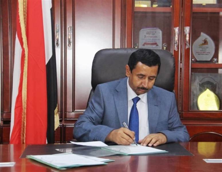 خلال لقاءه سفير بريطانيا.. بن عديو: خيار الدولة الاتحادية الخيار الأمن نحو استقرار اليمن