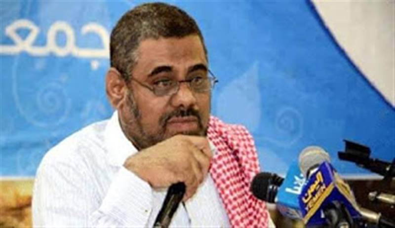 نائب رئيس البرلمان يدعو إلى سرعة صرف رواتب الجيش