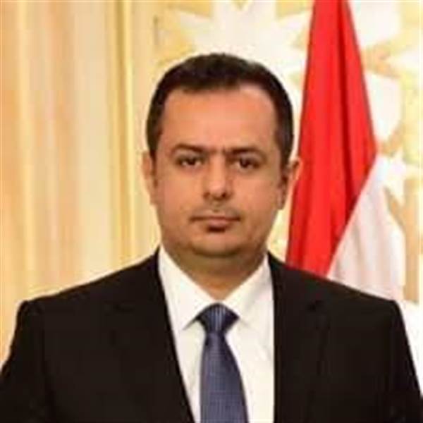 رئيس الوزراء يشدد على ضرورة استمرار العمليات العسكرية في تعز حتى استكمال تحريرها