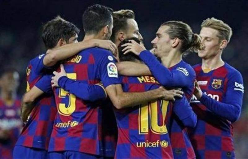 برشلونة يعود بـ ريمونتادا ضد إشبيلية ويبلغ نهائي كأس الملك