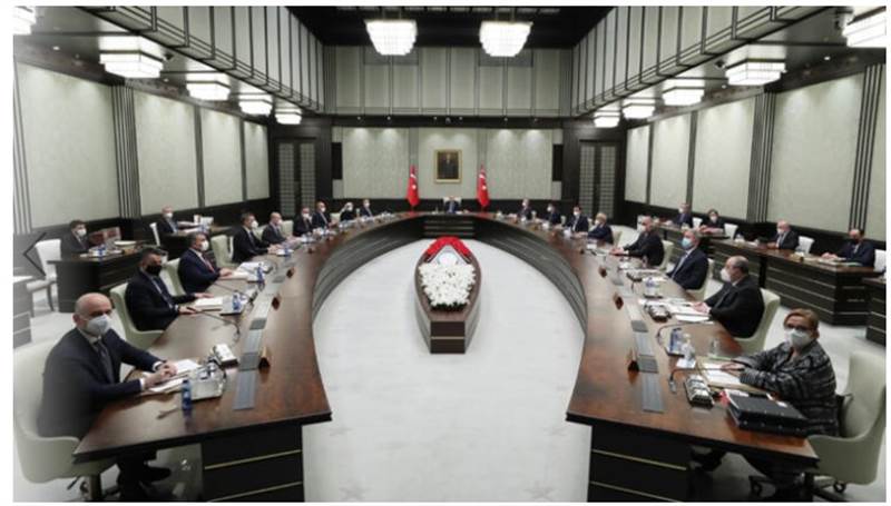 Cumhurbaşkanlığı kabinesinde seyahat yasağı gündemde