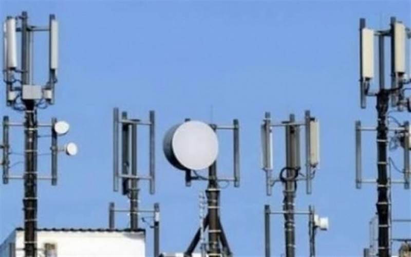 اجتماع في عدن يناقش مشاريع تأهيل وتطوير قطاع الاتصالات