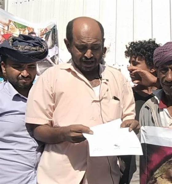 وفاة قائد عسكري بارز متأثرا بجراحه عقب محاولة اغتياله برصاص مجهولين في المخا