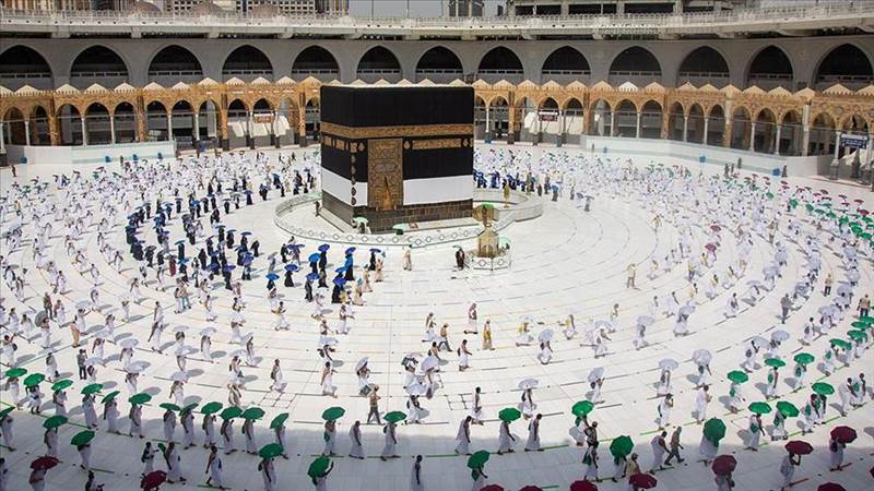 Mescdi-i Haram ve Mescidi Nebevi’de teravih 10 rekat kılınacak