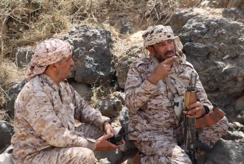الدفاع تؤكد استمرار العمليات العسكرية حتى دحر أذناب إيران من كل شبر في اليمن