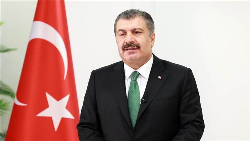 وزير الصحة التركي: انخفاض ملحوظ في إصابات كورونا