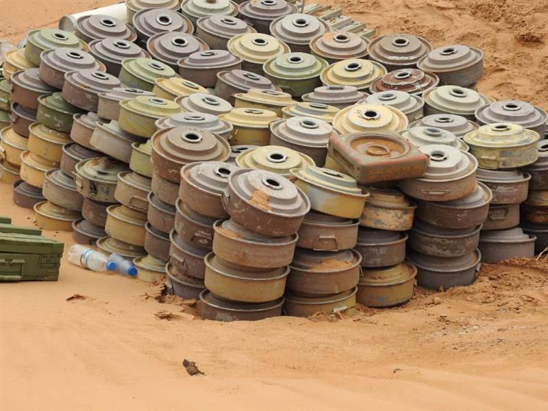 انتزاع عشرات الألغام التي زرعتها مليشيا الحوثي في مناطق متفرقة شمال الجوف
