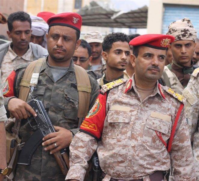 الإطاحة بقائد الشرطة العسكرية في تعز