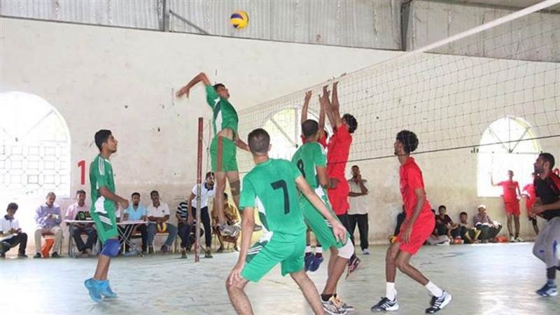 فوز التلال في المرحلة النهائية لبطولة الشباب لكرة الطائرة لأندية عدن