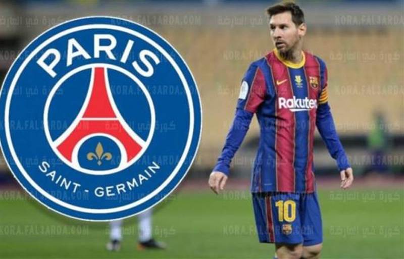 طائرة ليونيل ميسي تحط في باريس بعد موافقته على الانضمام إلى سان جيرمان