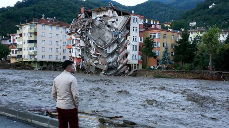 Doğu Karadeniz için aşırı yağış uyarısı